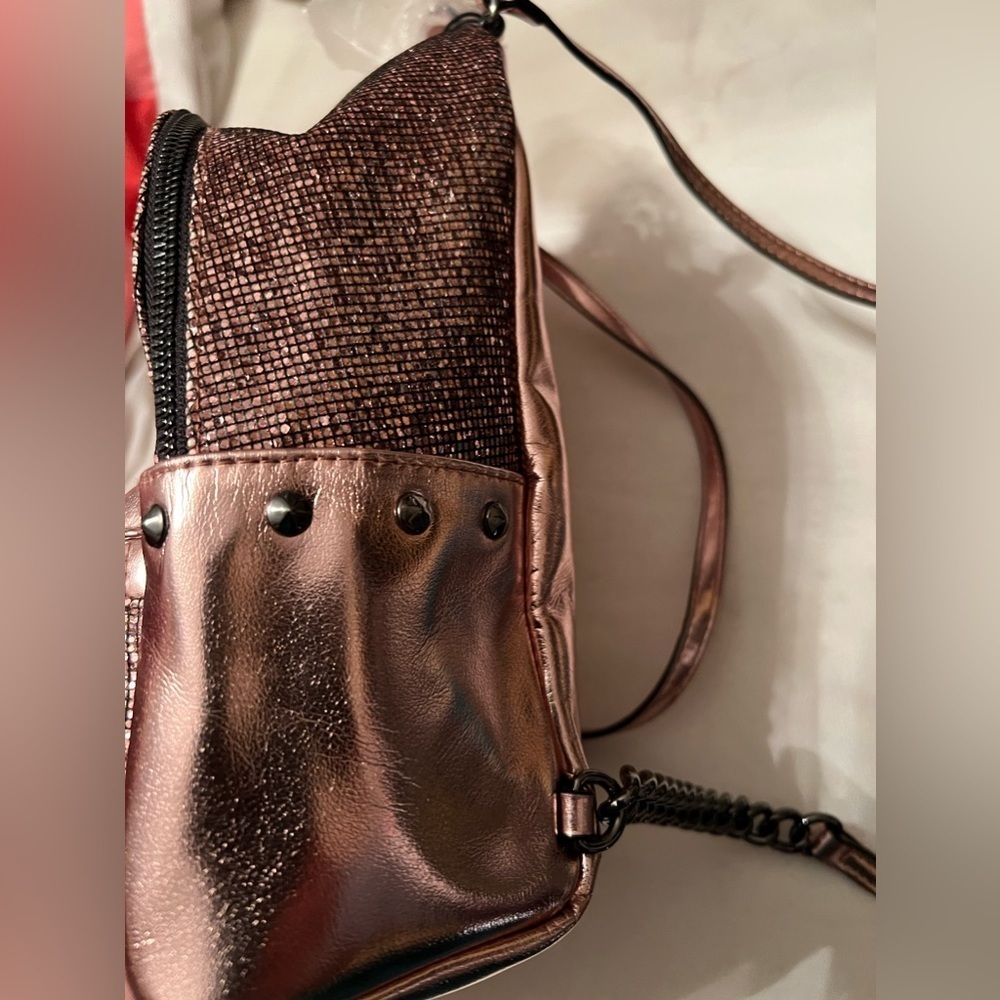 VICTORIA'S SECRET GLITTER MINI BACKPACK NWT - Picture 14 of 16